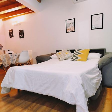 Apartamento Macarena, En El Centro De Sevilla Екстер'єр фото